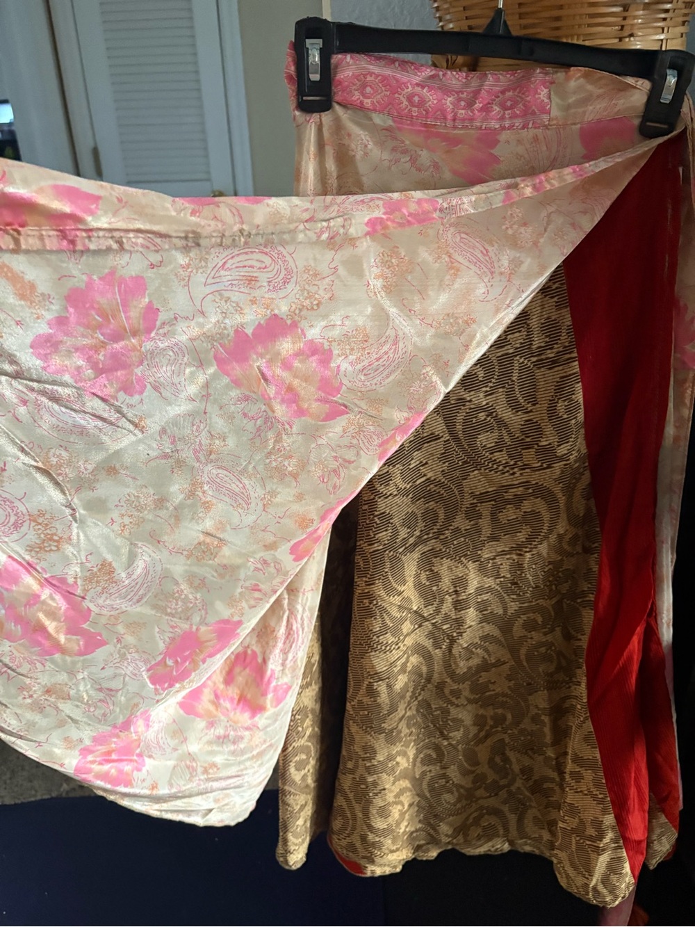 Floral Pink and Gold Reversible Silk Sari Skirt - Picture 3 of 9